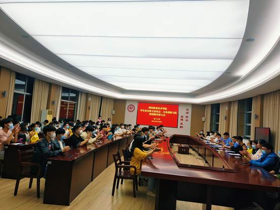 说明: C:\Program Files\Tencent\QQ\Users\46145937\Image\C2C\250AB222060F5EEE6F3243B4269A59EA.jpg