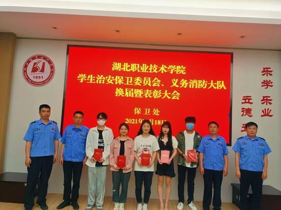 说明: C:\Program Files\Tencent\QQ\Users\46145937\Image\C2C\762C0783ED8B19A6E1098576D75D105C.jpg